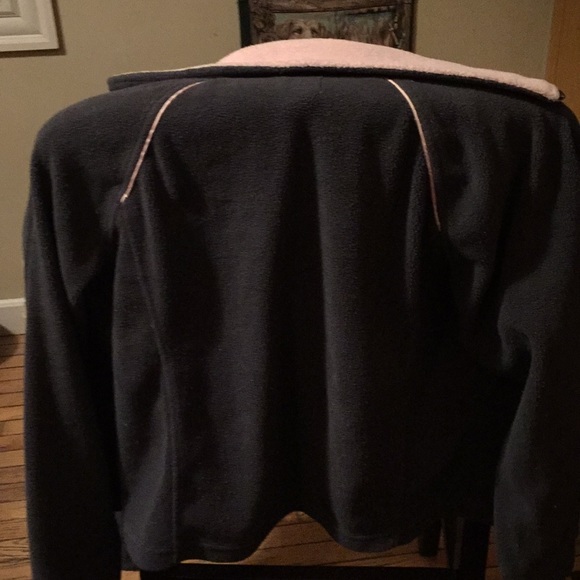 Sweatsuit - Picture 4 of 6